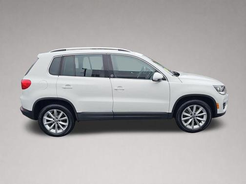 Pure White 2017 Volkswagen Tiguan 2.0T Wolfsburg Edition