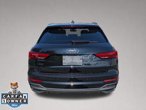 Mythos Black Metallic 2025 Audi Q3 Premium 45 TFSI S line quattro Tiptronic