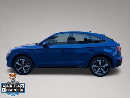 Ultra Blue Metallic 2024 Audi Q5 45 S line Premium Plus