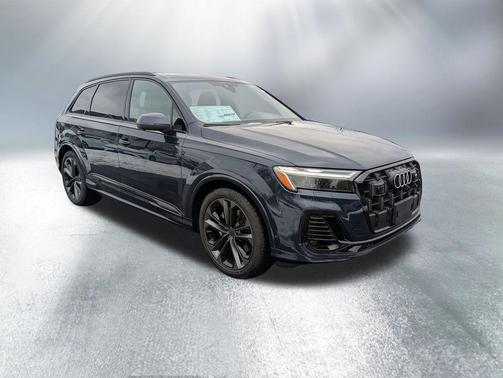 Waitomo Blue Metallic 2026 Audi Q7 55 Premium Plus