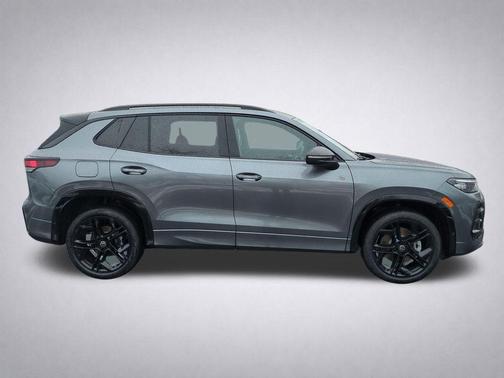 platinum gray metallic 2026 Volkswagen Tiguan 2.0T SE R-Line Black 4MOTION