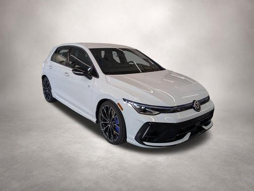 Pure White 2025 Volkswagen Golf R 2.0T DSG
