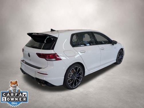 Pure White 2025 Volkswagen Golf R 2.0T DSG