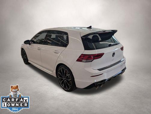Pure White 2025 Volkswagen Golf R 2.0T DSG