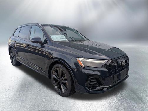 Waitomo Blue Metallic 2026 Audi Q7 55 Premium Plus