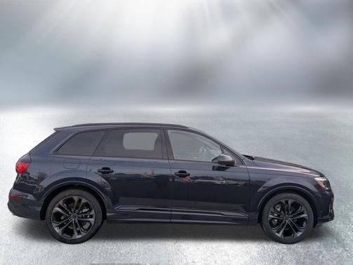Waitomo Blue Metallic 2026 Audi Q7 55 Premium Plus