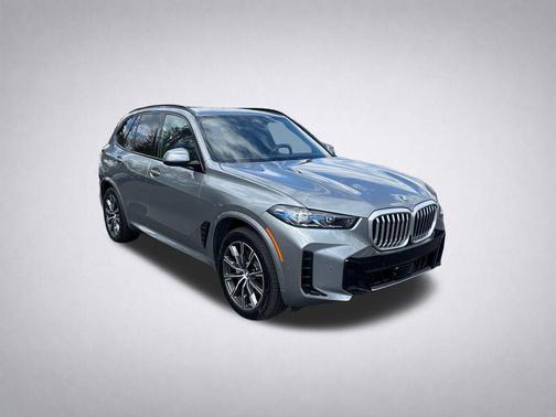 Skyscraper Grey Metallic 2026 BMW X5 xDrive40i