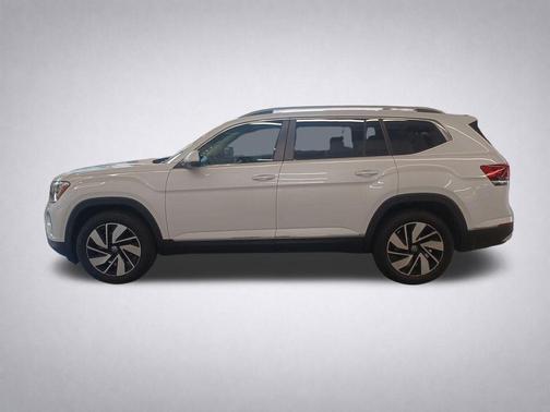 opal white pearl 2026 Volkswagen Atlas 2.0T SEL