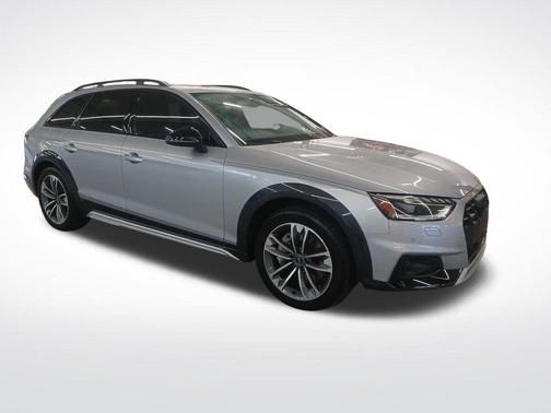 Florett Silver Metallic 2023 Audi A4 allroad 45 Premium Plus