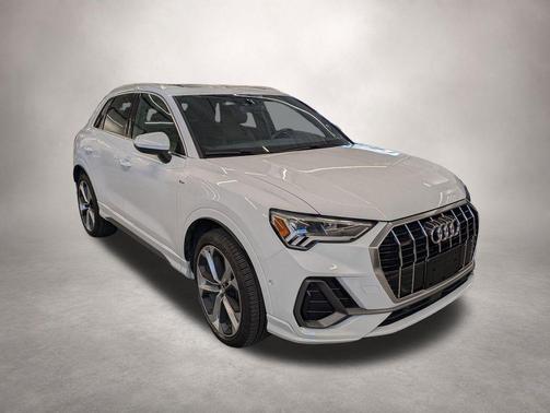 Glacier White 2020 Audi Q3 45 S line Prestige