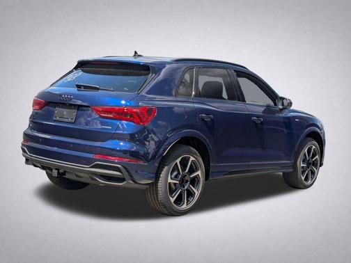 Navarra Blue Metallic 2025 Audi Q3 Premium Plus