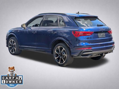 Navarra Blue Metallic 2025 Audi Q3 45 S line Premium Plus