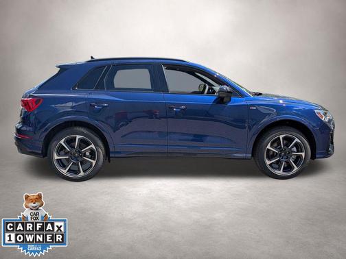 Navarra Blue Metallic 2025 Audi Q3 45 S line Premium Plus