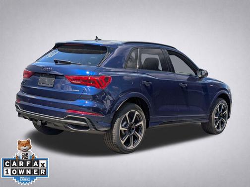 Navarra Blue Metallic 2025 Audi Q3 45 S line Premium Plus