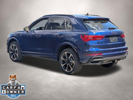 Navarra Blue Metallic 2025 Audi Q3 45 S line Premium Plus