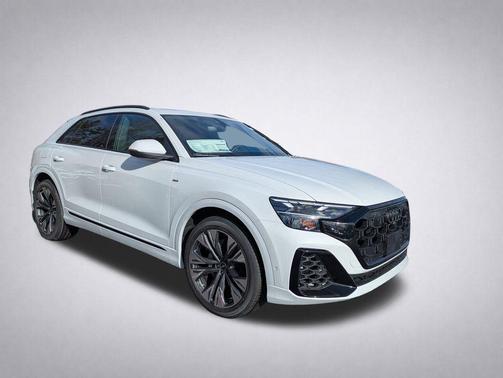 Glacier White Metallic 2026 Audi Q8 55 Premium Plus