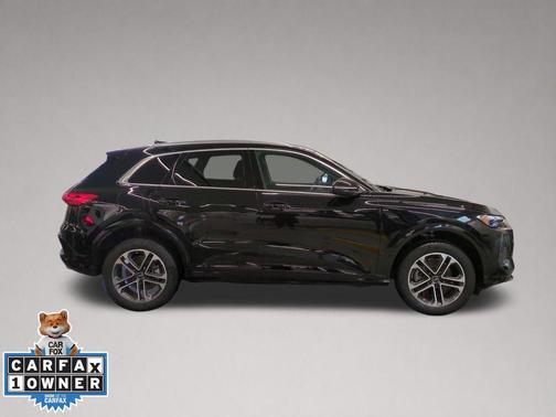 Mythos Black Metallic 2025 Audi Q5 Premium TFSI quattro S tronic