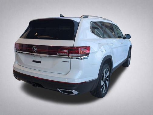 opal white pearl 2026 Volkswagen Atlas 2.0T SEL