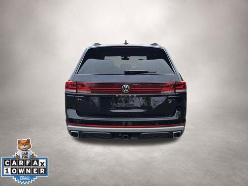 Deep Black Pearl 2024 Volkswagen Atlas 2.0T SEL