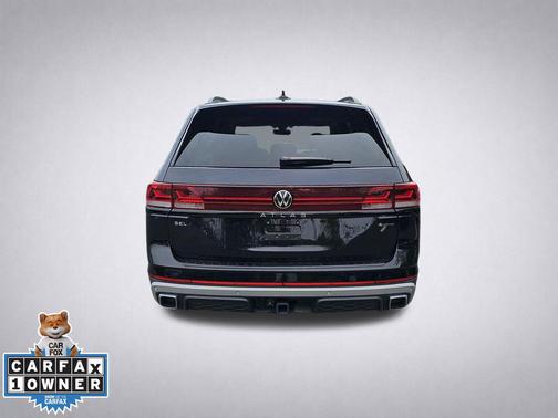 Deep Black Pearl 2024 Volkswagen Atlas 2.0T SEL