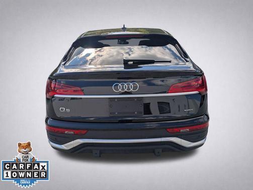 Mythos Black Metallic 2025 Audi Q5 45 S line Premium Plus