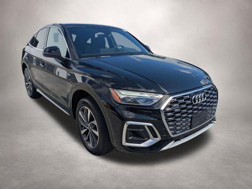 Mythos Black Metallic 2025 Audi Q5 45 S line Premium Plus