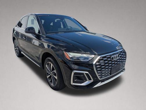 Mythos Black Metallic 2025 Audi Q5 45 S line Premium Plus