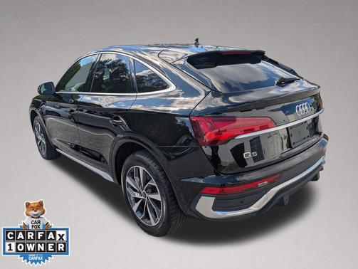Mythos Black Metallic 2025 Audi Q5 45 S line Premium Plus
