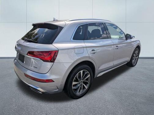 2022 Audi Q5 Premium Plus 45 TFSI S line quattro S tronic