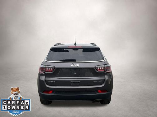 Granite Crystal Metallic Clearcoat 2021 Jeep Compass Limited