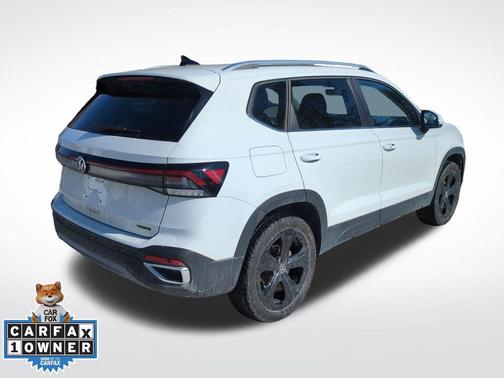 2025 Volkswagen Taos 1.5T SEL