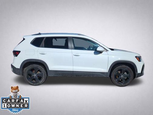 2025 Volkswagen Taos 1.5T SEL