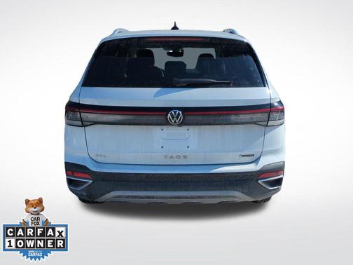 2025 Volkswagen Taos 1.5T SEL