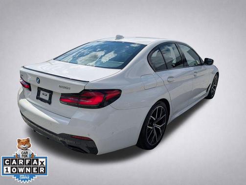 Alpine White 2023 BMW 530 i xDrive