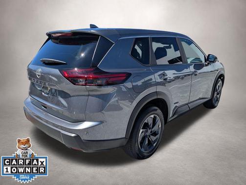 Gun Metallic 2025 Nissan Rogue SV