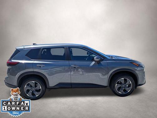 Gun Metallic 2025 Nissan Rogue SV