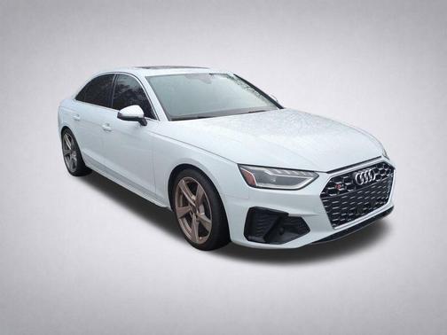 Glacier White Metallic 2023 Audi S4 Premium Plus TFSI quattro Tiptronic