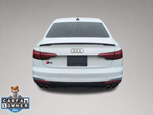 Glacier White Metallic 2023 Audi S4 Premium Plus TFSI quattro Tiptronic