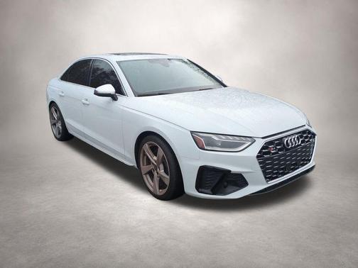 Glacier White Metallic 2023 Audi S4 Premium Plus TFSI quattro Tiptronic