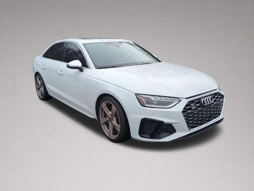Glacier White Metallic 2023 Audi S4 Premium Plus TFSI quattro Tiptronic