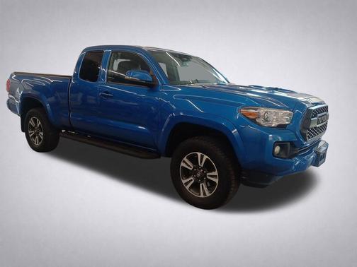 2017 Toyota Tacoma TRD Sport