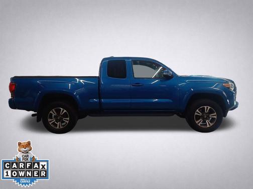 2017 Toyota Tacoma TRD Sport