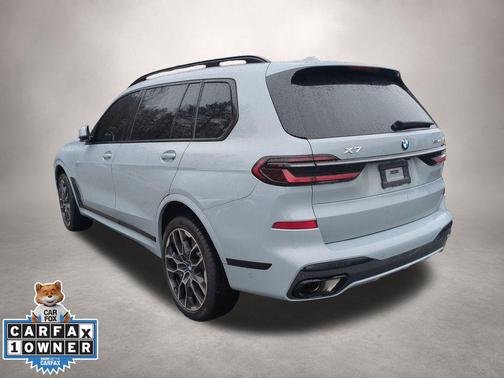 Brooklyn Grey Metallic 2025 BMW X7 xDrive40i