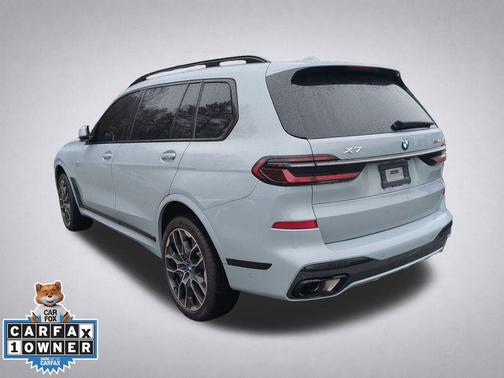 Brooklyn Grey Metallic 2025 BMW X7 xDrive40i