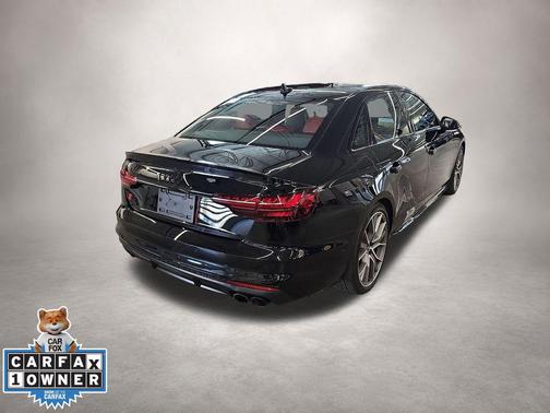 Mythos Black Metallic 2023 Audi S4 Prestige TFSI quattro Tiptronic