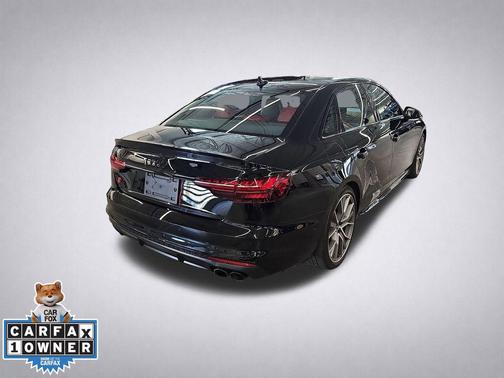 Mythos Black Metallic 2023 Audi S4 Prestige TFSI quattro Tiptronic