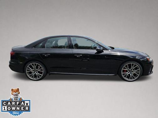 Mythos Black Metallic 2023 Audi S4 Prestige TFSI quattro Tiptronic