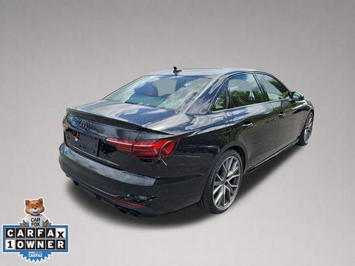 Mythos Black Metallic 2023 Audi S4 Prestige TFSI quattro Tiptronic