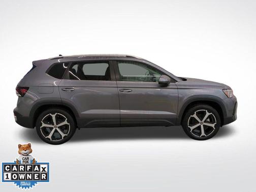 2025 Volkswagen Taos 1.5T SEL