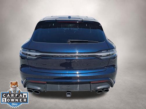 Night Blue Metallic 2022 Porsche Macan Macan GTS